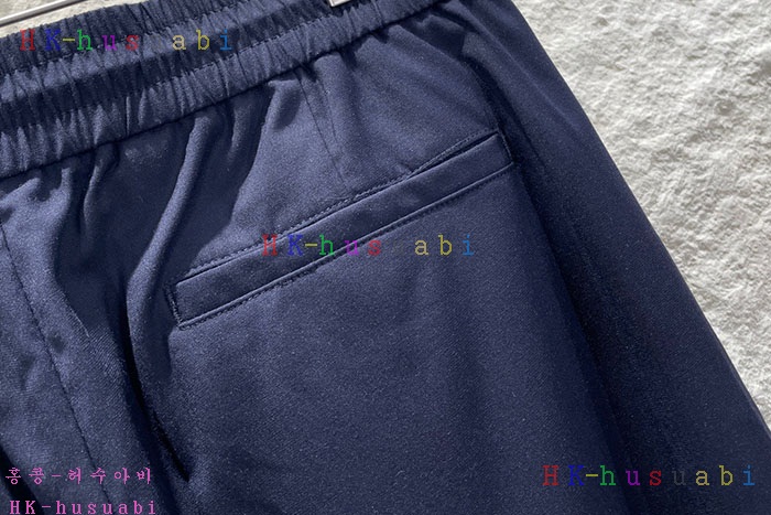 NEW 몽클레어 바지 신상 M 557991
