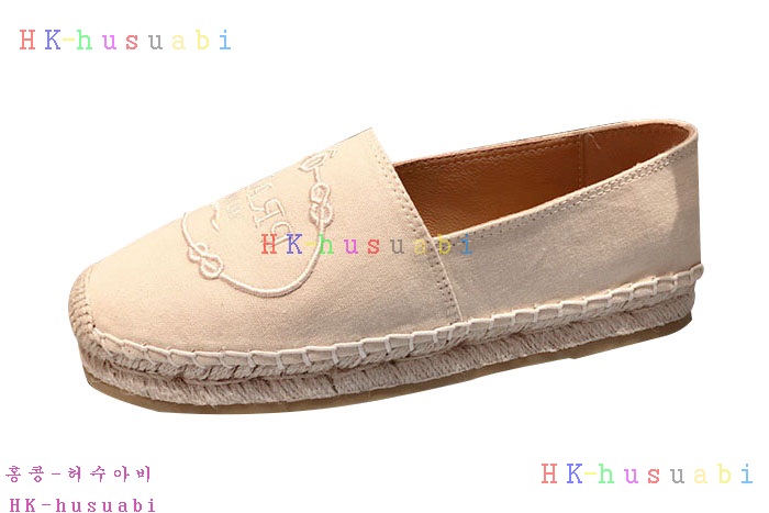 NEW 프라다 스니커즈 신상 P 242561