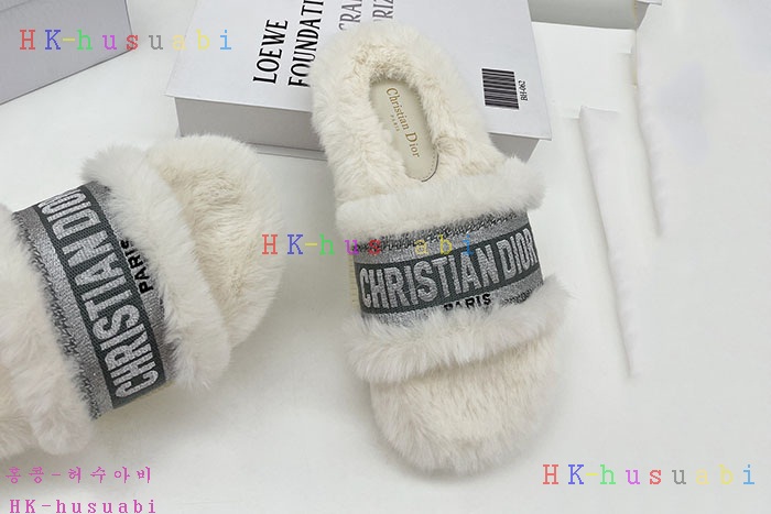 NEW 디올 슬리퍼 신상 DR 472213