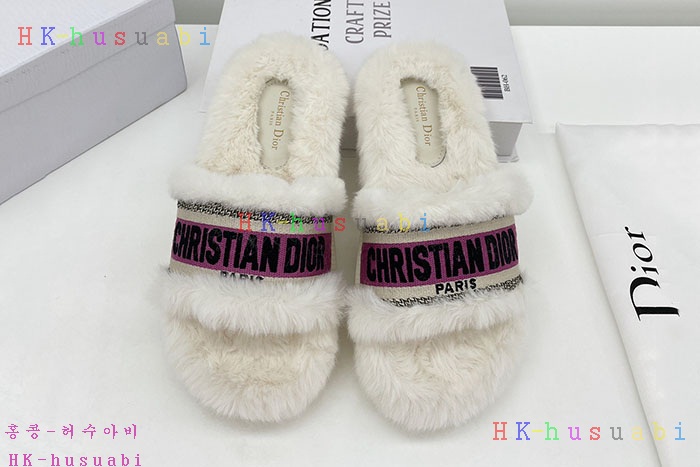 NEW 디올 슬리퍼 신상 DR 472215