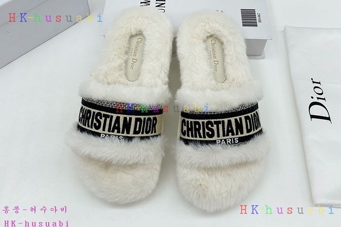 NEW 디올 슬리퍼 신상 DR 472217