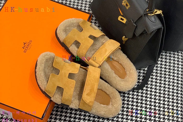 NEW 에르메스 슬리퍼 신상 H 4274442