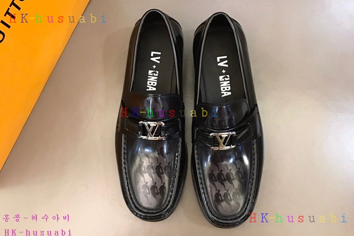 NEW 루이비통 로퍼 신상 LV 7446203
