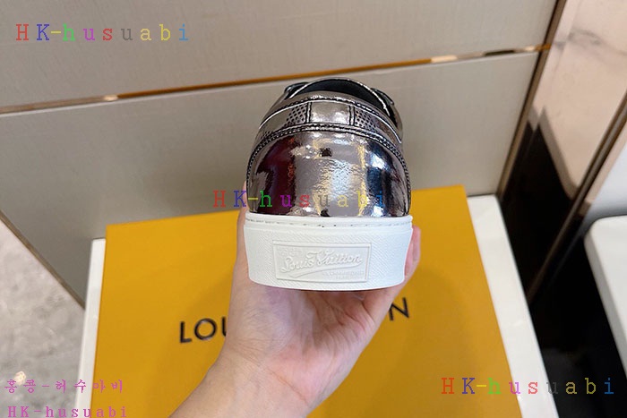 NEW 루이비통 스니커즈 신상 LV 7445826