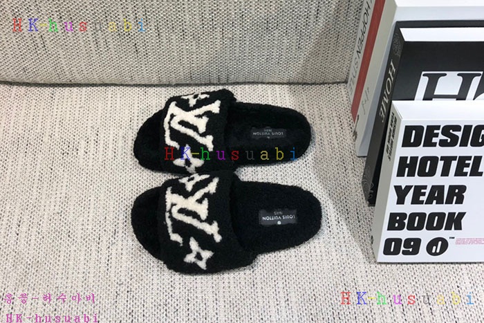NEW 루이비통 신발 신상 LV 3688241