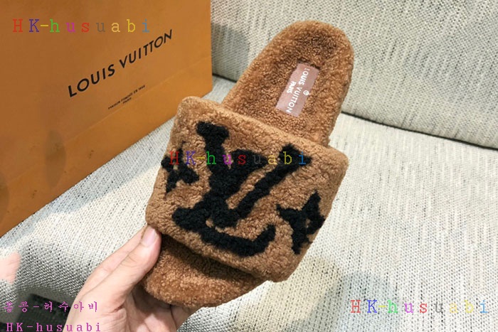 NEW 루이비통 신발 신상 LV 3688242