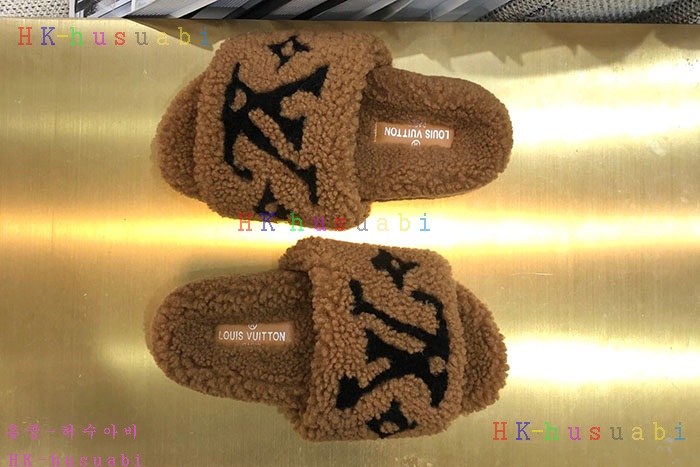 NEW 루이비통 신발 신상 LV 3688242