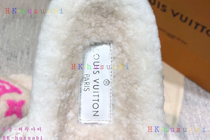NEW 루이비통 신발 신상 LV 3688251