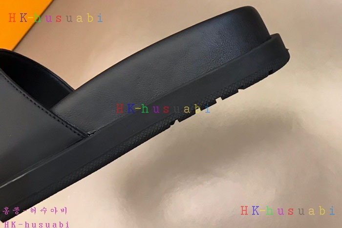NEW 루이비통 슬리퍼 신상 LV 368995