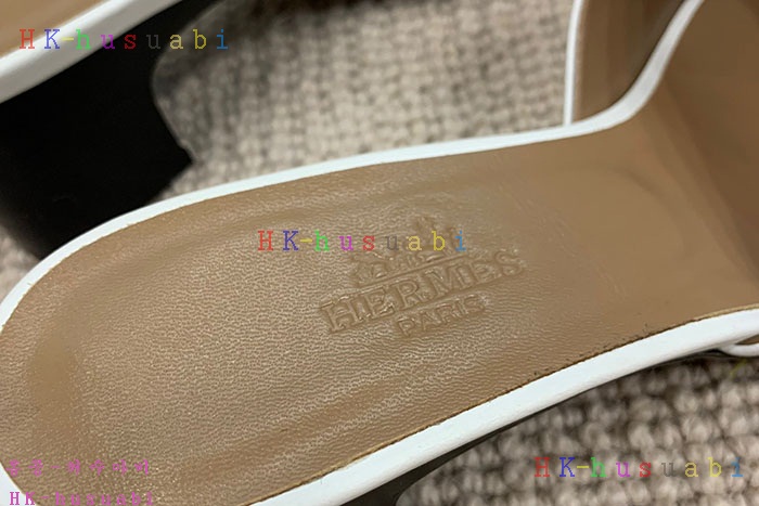 NEW 에르메스 샌들 신상 H 4288850
