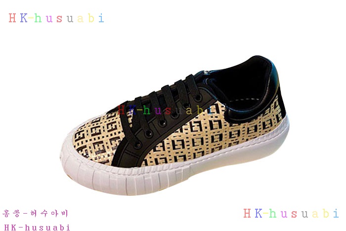 NEW 펜디 스니커즈 신상 FD 3335827
