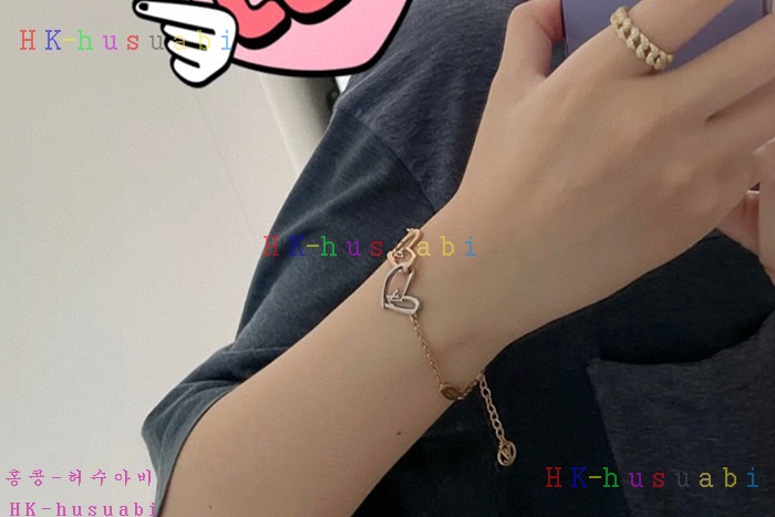 NEW 루이비통 팔찌 신상 LV 2253330