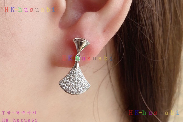 NEW 불가리 귀걸이 신상 B 1145522