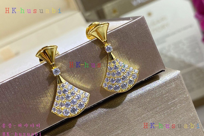 NEW 불가리 귀걸이 신상 B 1145522