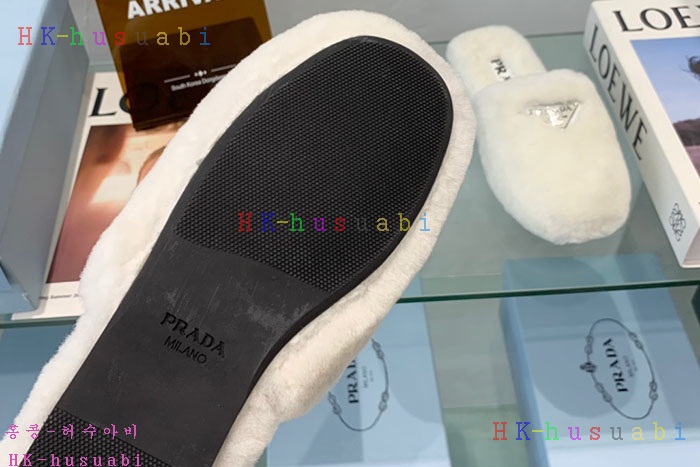 NEW 프라다 신발 신상 P 332504