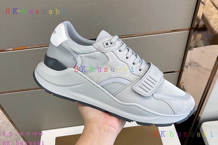 NEW 버버리 스니커즈 신상 BB 447521