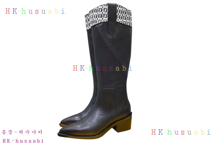NEW 펜디 부츠 신상 FD 2428855