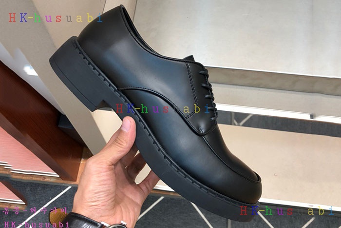 NEW 프라다 신발 신상 P 243363