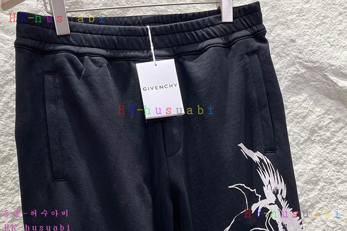 NEW 지방시 바지 신상 GV 2240502