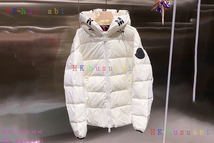 NEW 몽클레어 패딩 신상 M 2528225