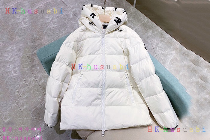 NEW 몽클레어 패딩 신상 M 2528225