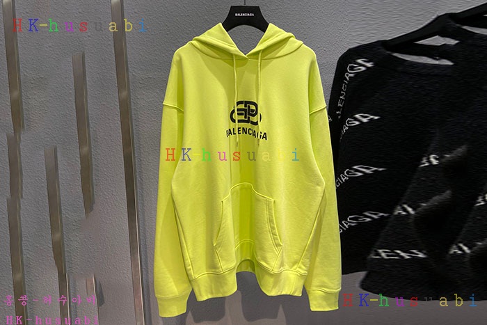 NEW 발렌시아가 후드티 신상 B 757250