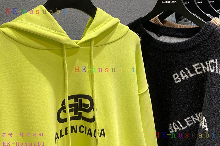 NEW 발렌시아가 후드티 신상 B 757250