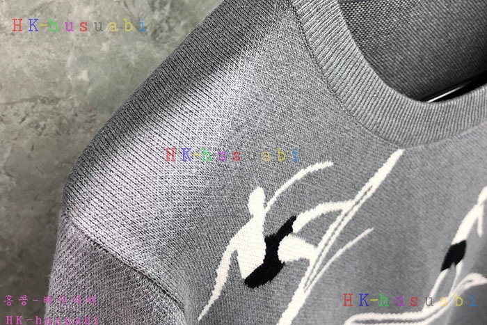 NEW 톰브라운 니트 신상 TB 4582836