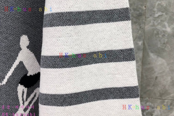 NEW 톰브라운 니트 신상 TB 4582836
