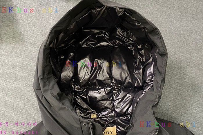 NEW 버버리 패딩 신상 BB 2582907