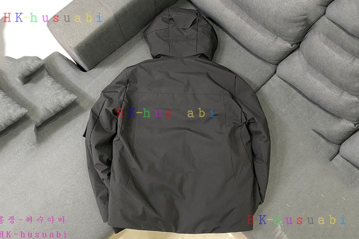 NEW 버버리 패딩 신상 BB 2582907