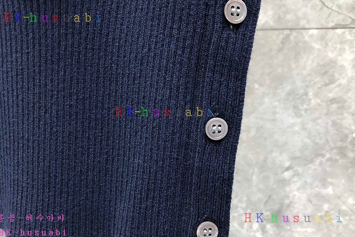 NEW 톰브라운 조끼 신상 TB 4225184
