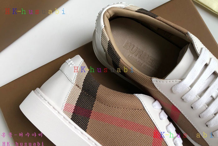 NEW 버버리 신발 신상 B 885822