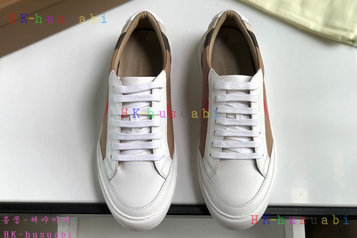 NEW 버버리 신발 신상 B 885822