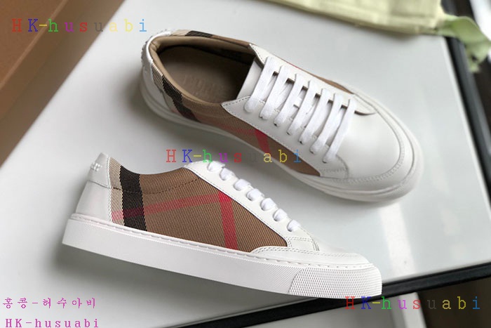 NEW 버버리 신발 신상 B 885822