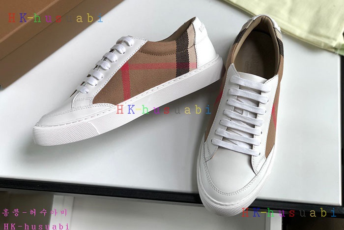 NEW 버버리 신발 신상 B 885822