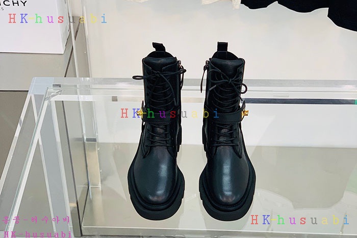 NEW 지방시 부츠 신상 GV 777401
