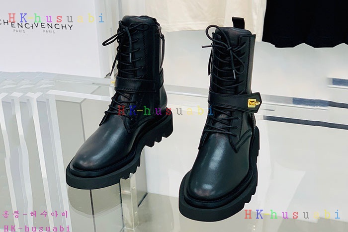 NEW 지방시 부츠 신상 GV 777401