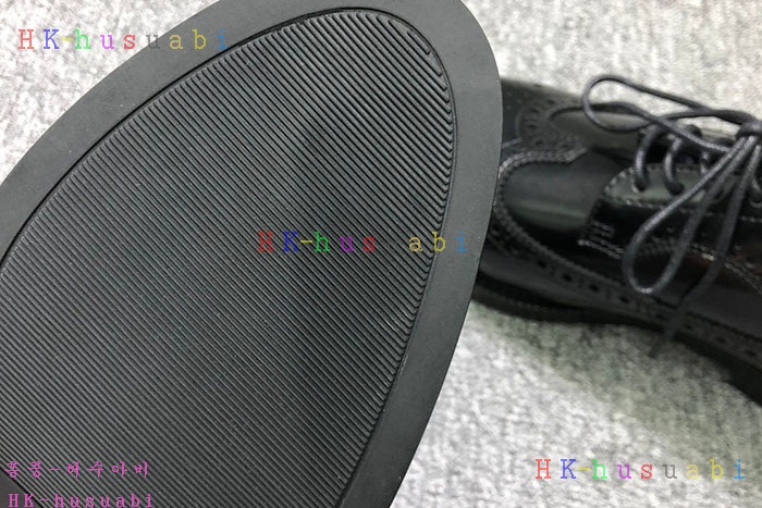 NEW 톰브라운 신발 신상 TB 586672
