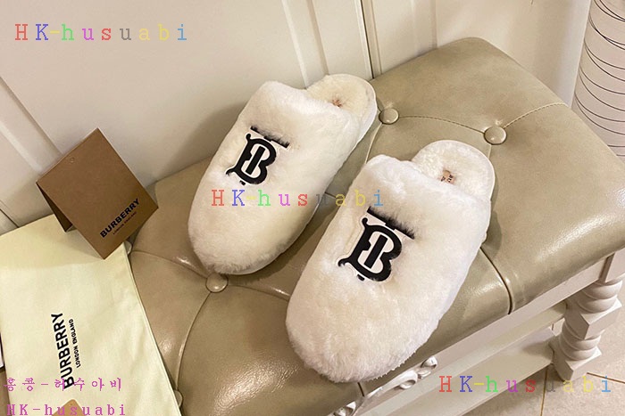 NEW 버버리 신발 신상 BB 885772