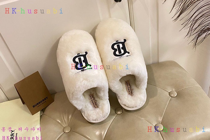 NEW 버버리 신발 신상 BB 885772
