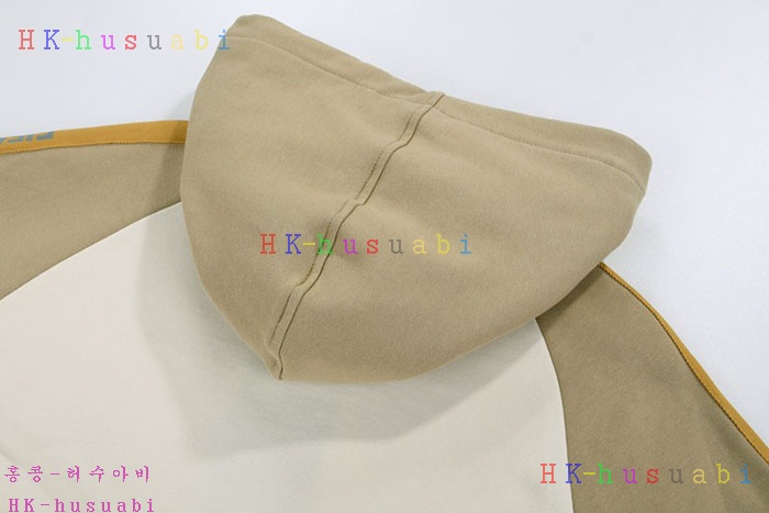 NEW 펜디 후드티 신상 FD 892256
