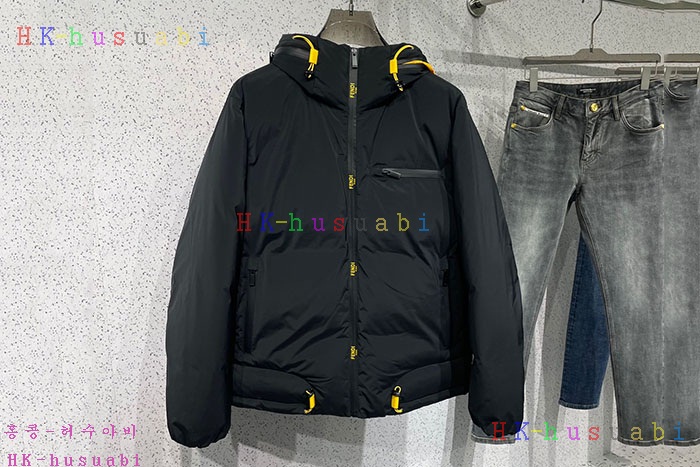 NEW 펜디 패딩 신상 FD 892249