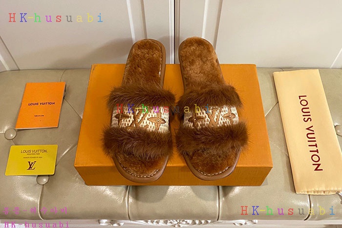 NEW 루이비통 신발 신상 LV 2256364