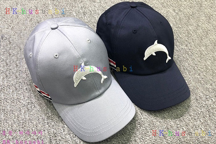 NEW 톰브라운 모자 신상 TB 558220