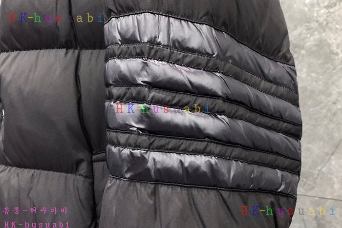 NEW 톰브라운 패딩 신상 TB 965836