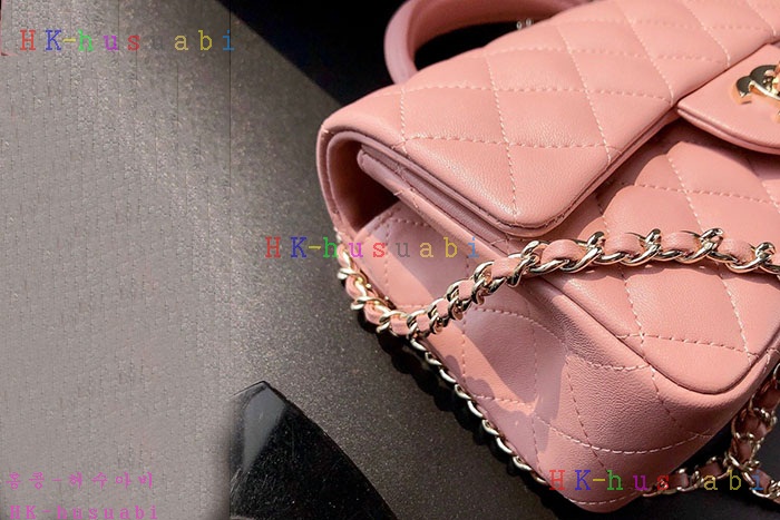 ★미러급★샤넬 클래식 퀼팅 뉴미니 탑핸들 토트백 AS2431
