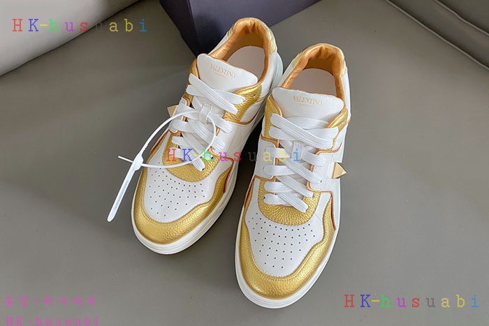 NEW 발렌티노 스니커즈 신상 V747740
