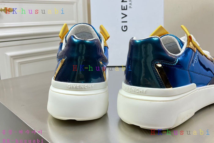 NEW 지방시 스니커즈 신상 GV 747756