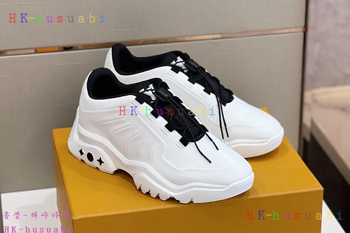 NEW 루이비통 신발 신상 LV 4488240